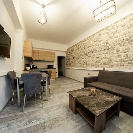 Sofia Downtown Life Apartment Luaran gambar