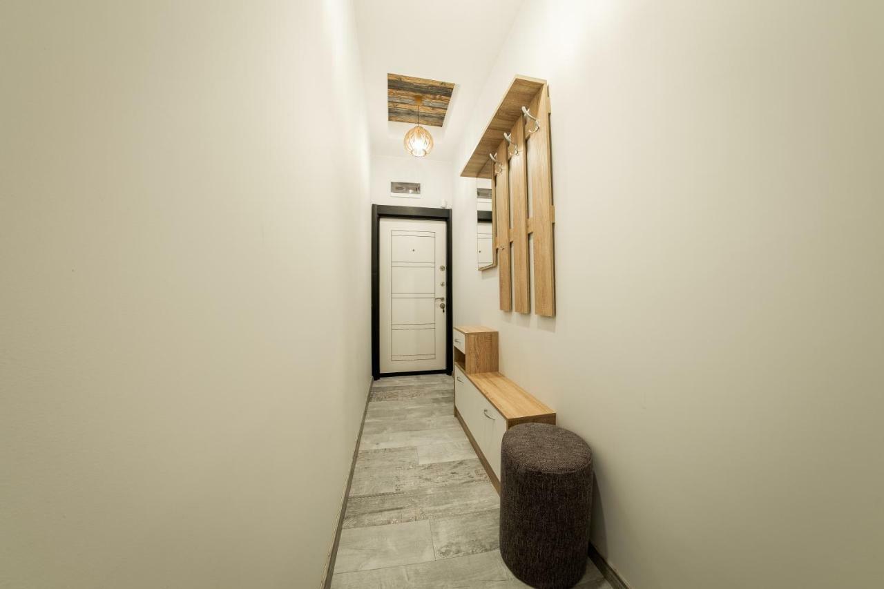 Sofia Downtown Life Apartment Luaran gambar